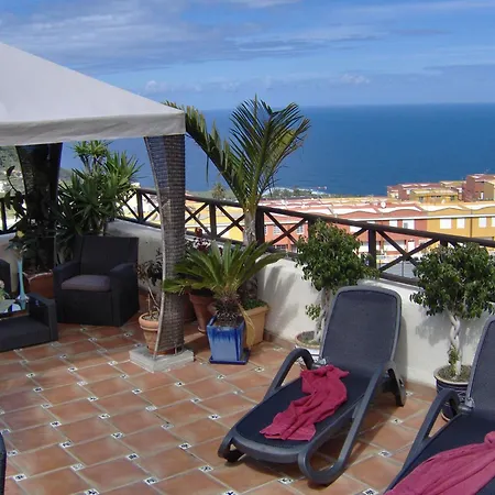 Apartment Rustic With Small Patio-terrace *