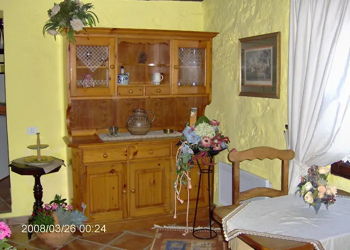 Rustic With Small Patio-terrace * Икод-де-лос-Винос